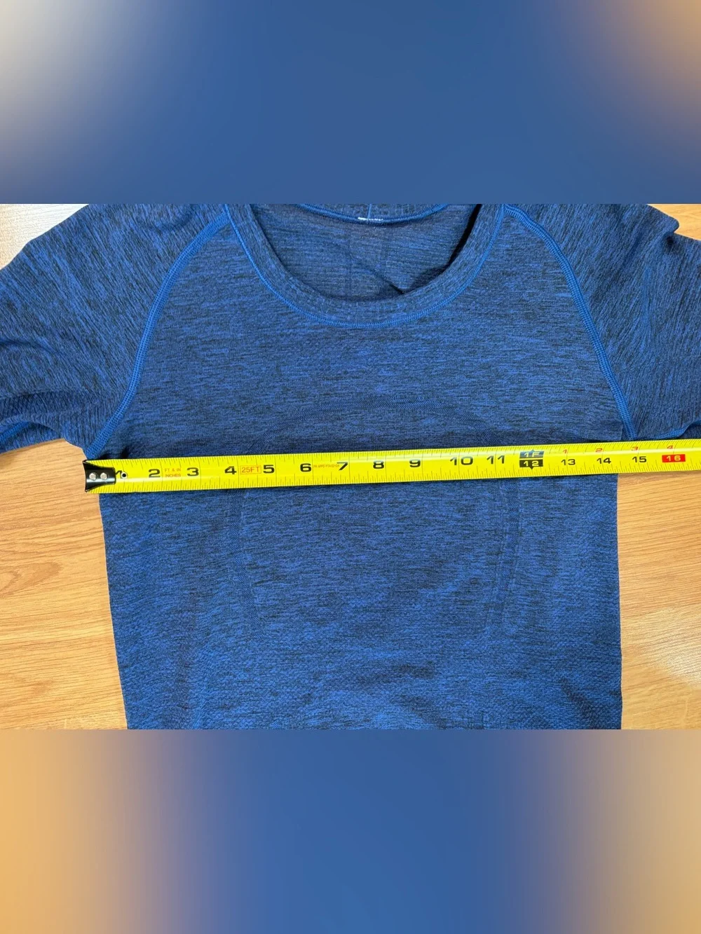 Lululemon Sapphire Blue Swiftly Tech Long Sleeve Crew Neck Size 6